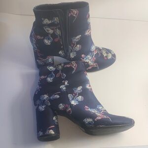 Urban Outfitters Round Heel Floral Embroidered Ankle Boots - Navy